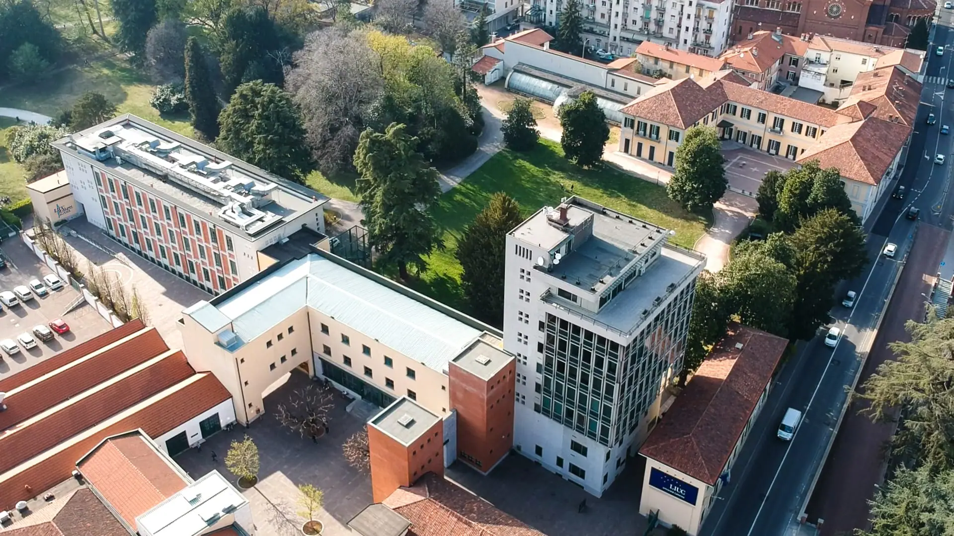 LIUC Business School